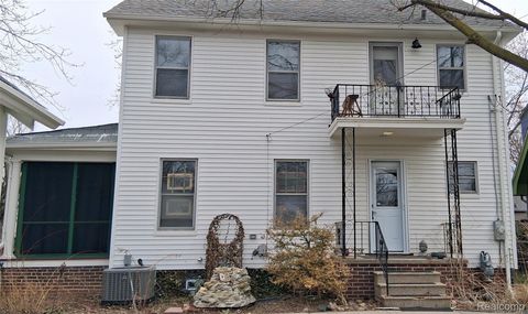 Tiny photo for 160 Chippewa Road, Pontiac City, MI 48341 (MLS # 20261021686)