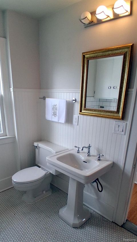 Tiny photo for 160 Chippewa Road, Pontiac City, MI 48341 (MLS # 20261021686)