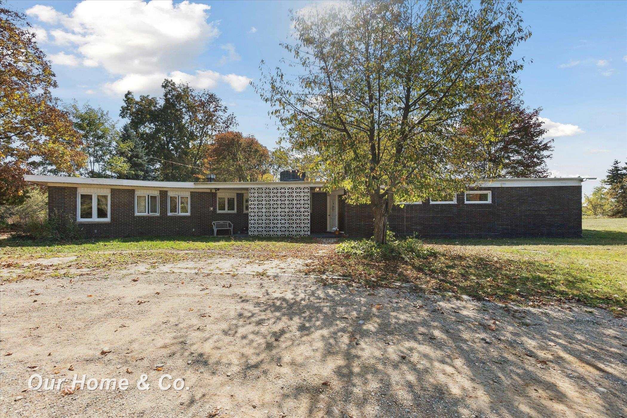 7386 Dean Road