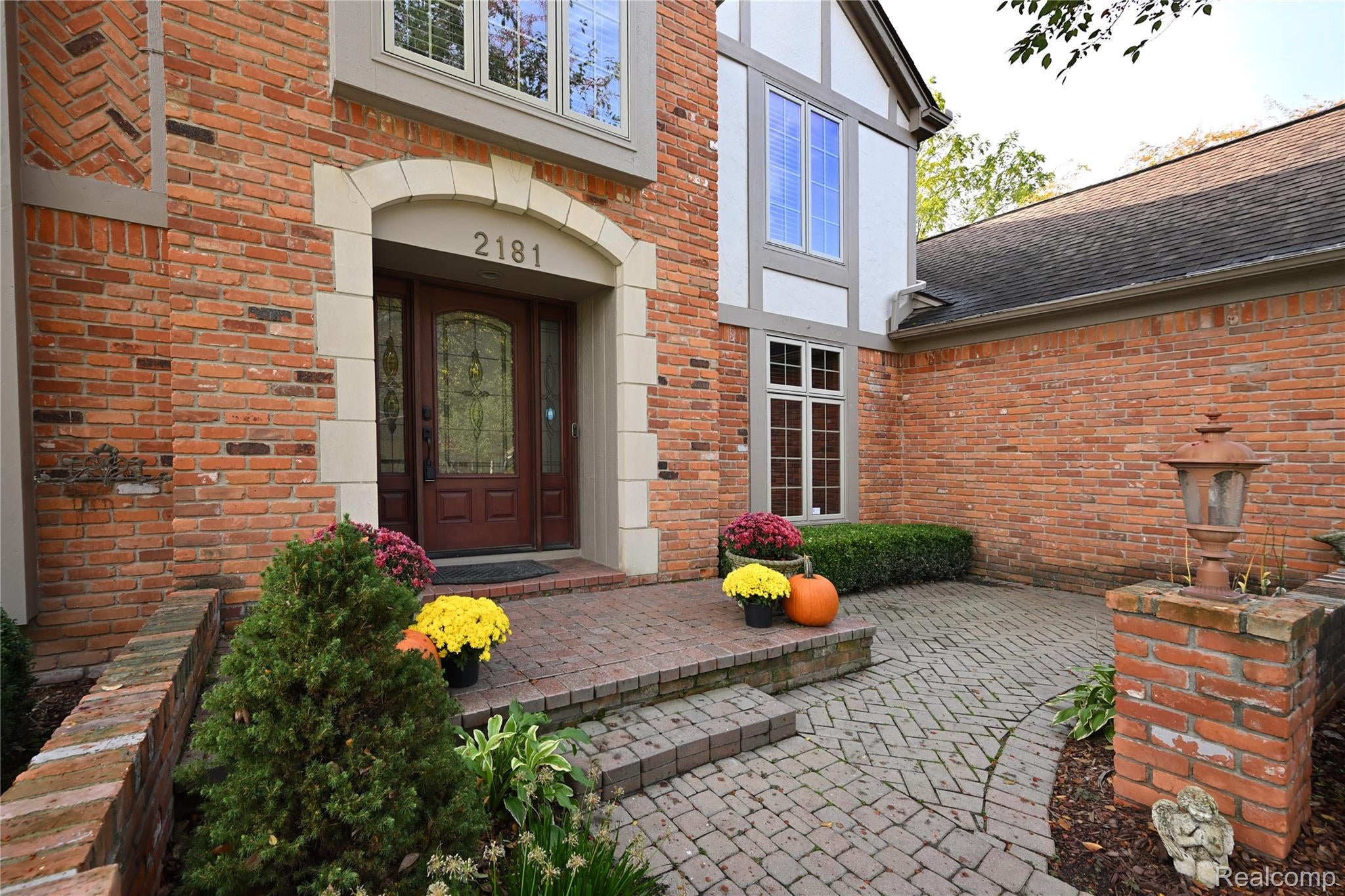 2181 Red Maple Drive