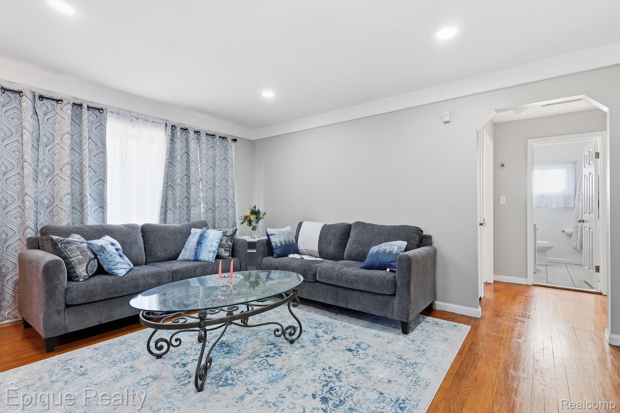 12801 Sterling Court