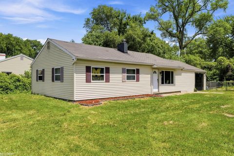 Photo of 20821 Melborn Street, Clinton Charter Township, MI 48036 (MLS # 58050215300)