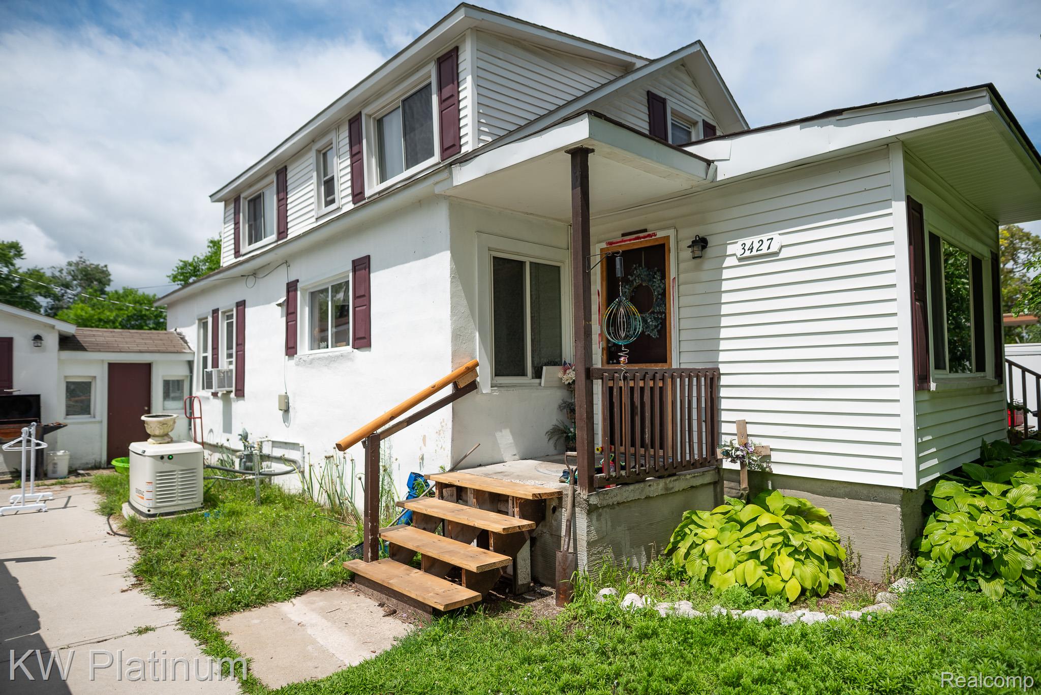 3427 Elk Street