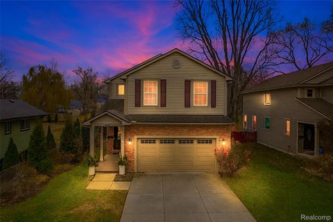 838 Coolidge Avenue Clawson City MI 48017