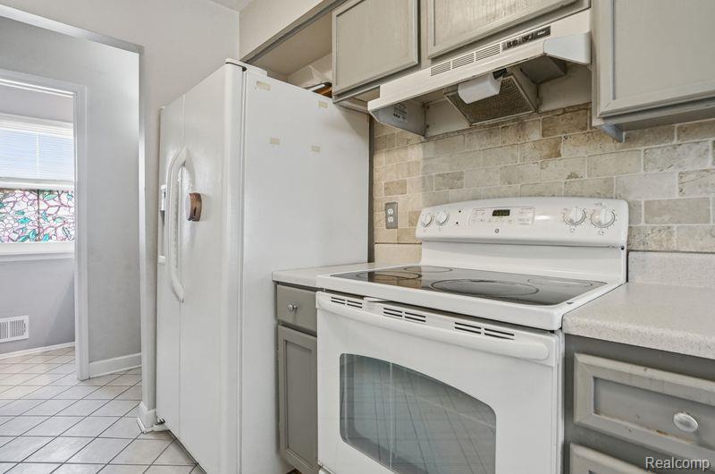 24624 Olde Orchard Street 121