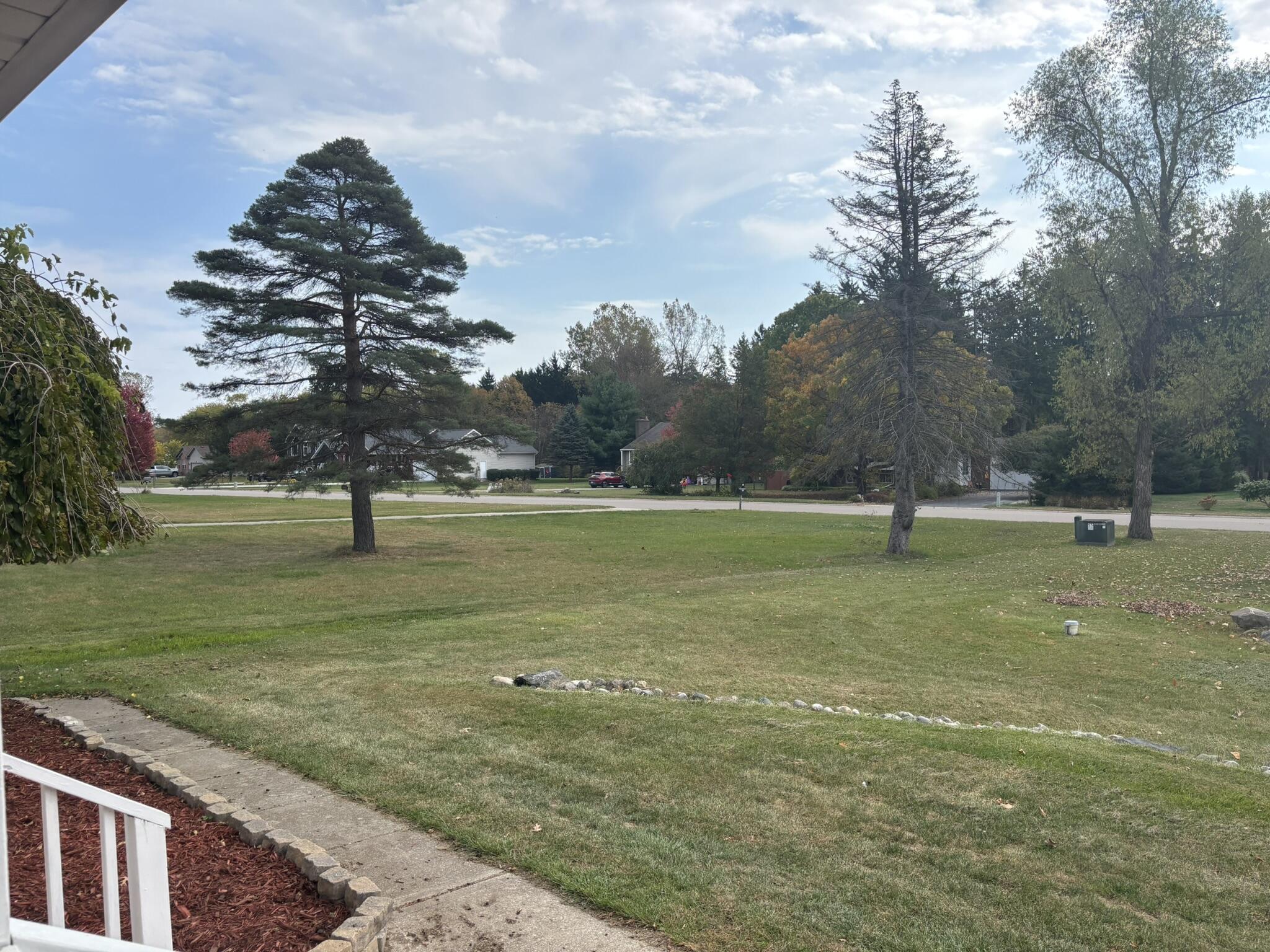 8410 Pineview Lake Drive