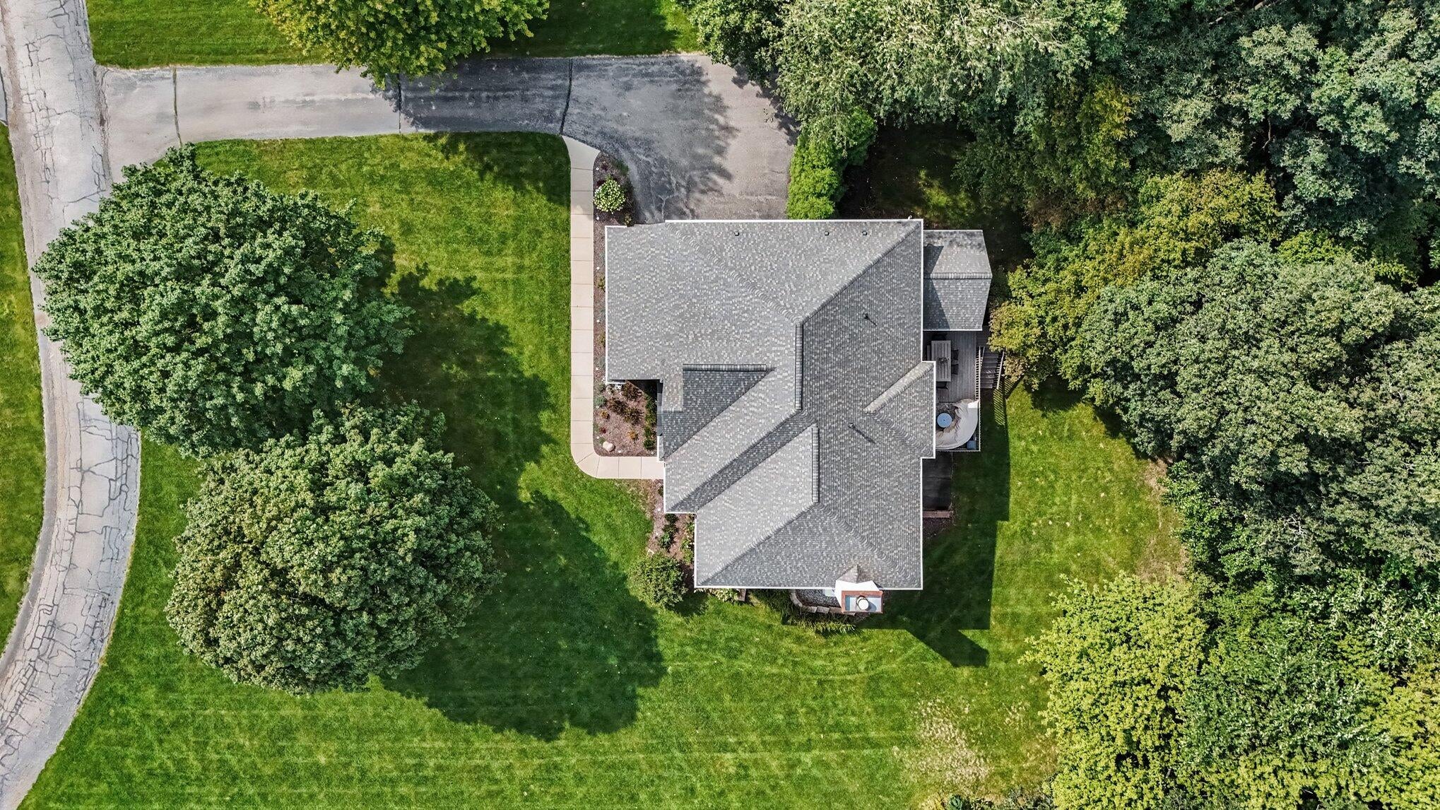 2469 Fairway Winds Court NE