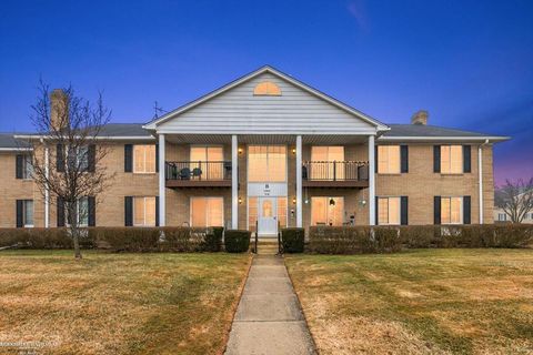 11810 15 Mile Sterling Heights City MI 48312