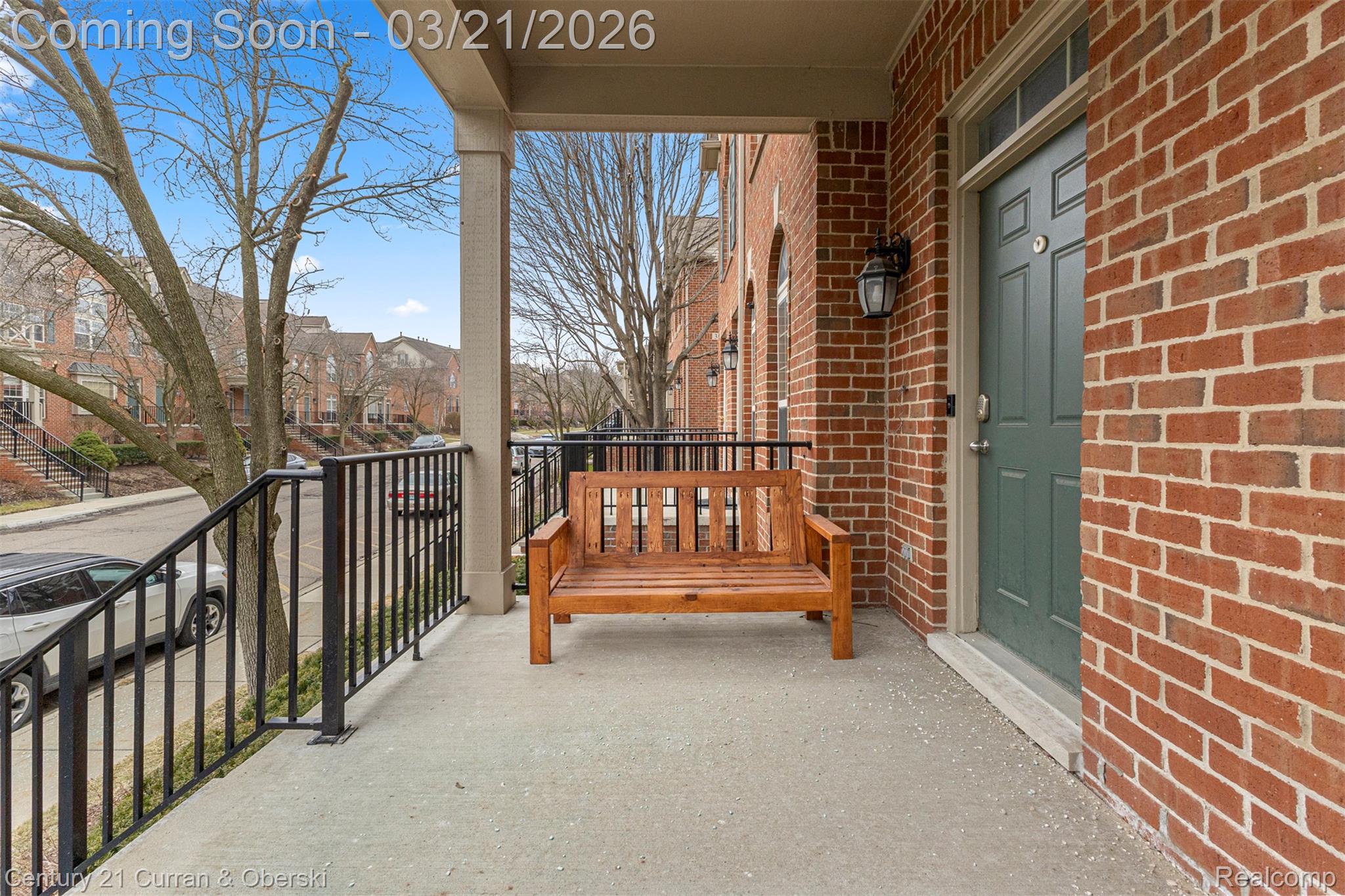 39444 Springwater Drive