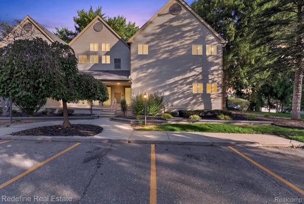 27971 ROLLCREST RD APT 9, FARMINGTON HILLS, MI 48334 - Image ef623cfffe505c242927e81ece681f59/1622494586