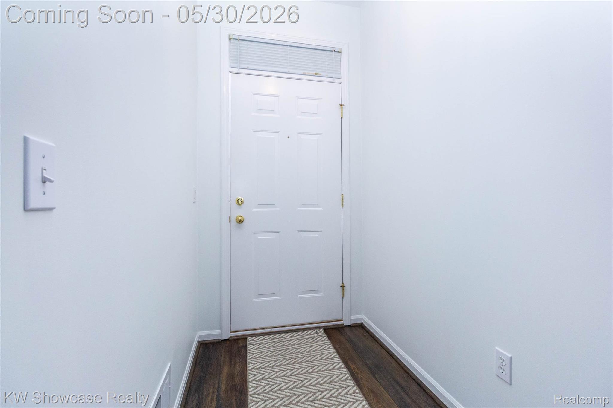 5726 Pinecroft Court 44