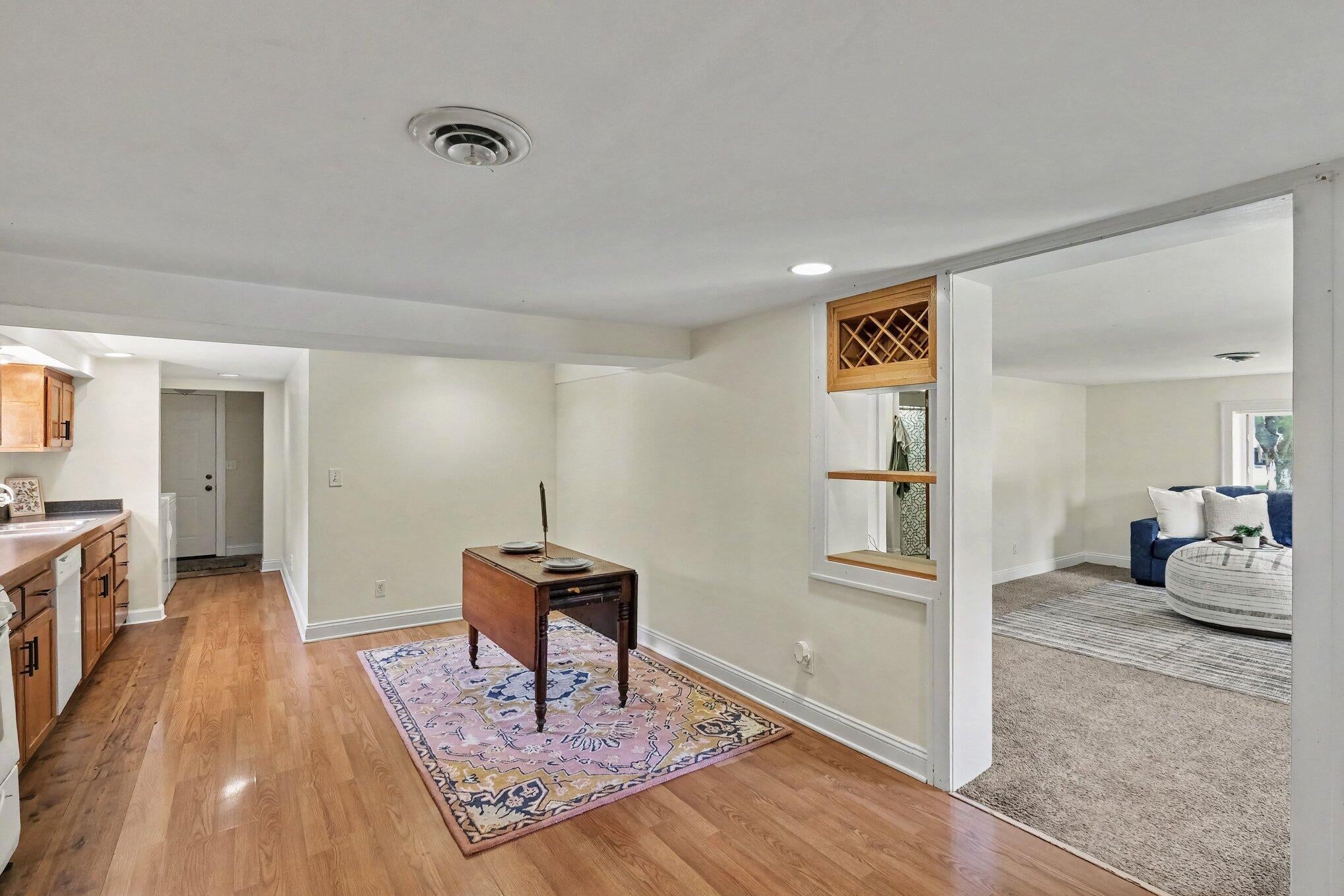 155 N 5th Street NE