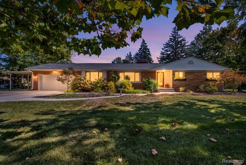 Photo for 26215 ALLEN Road