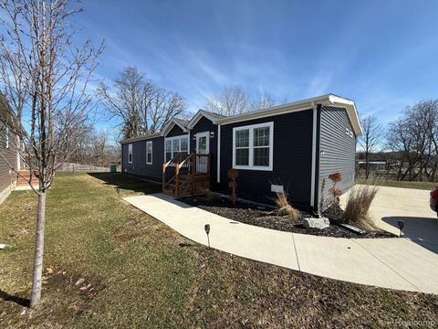 6450 Prince Boulevard Tyrone Township MI 48430