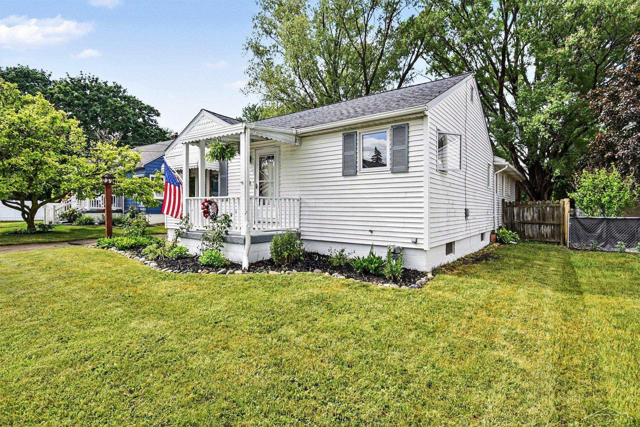 309 E Jeanette Street