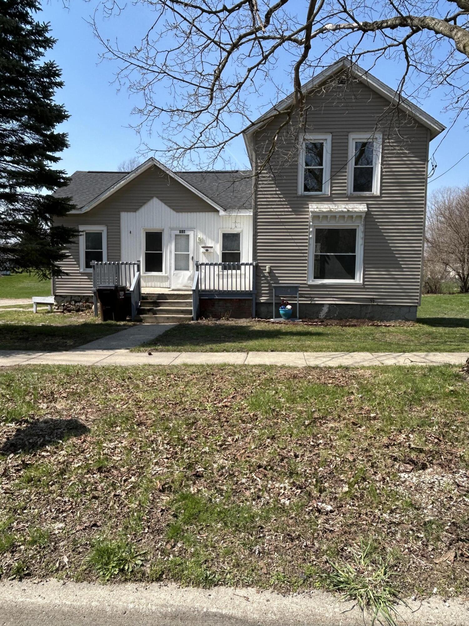 714 N Maple Grove Avenue