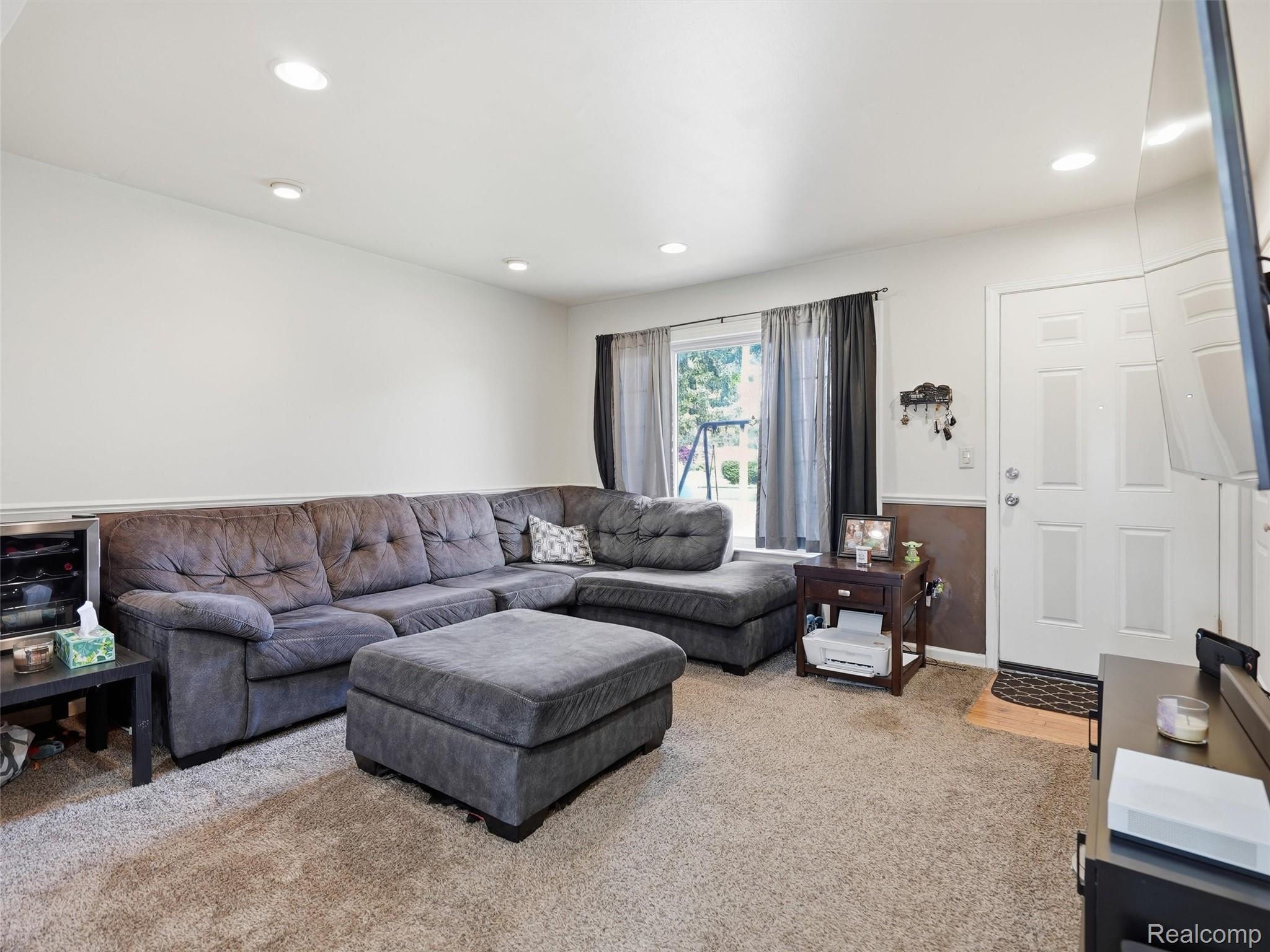 27589 Larry Street