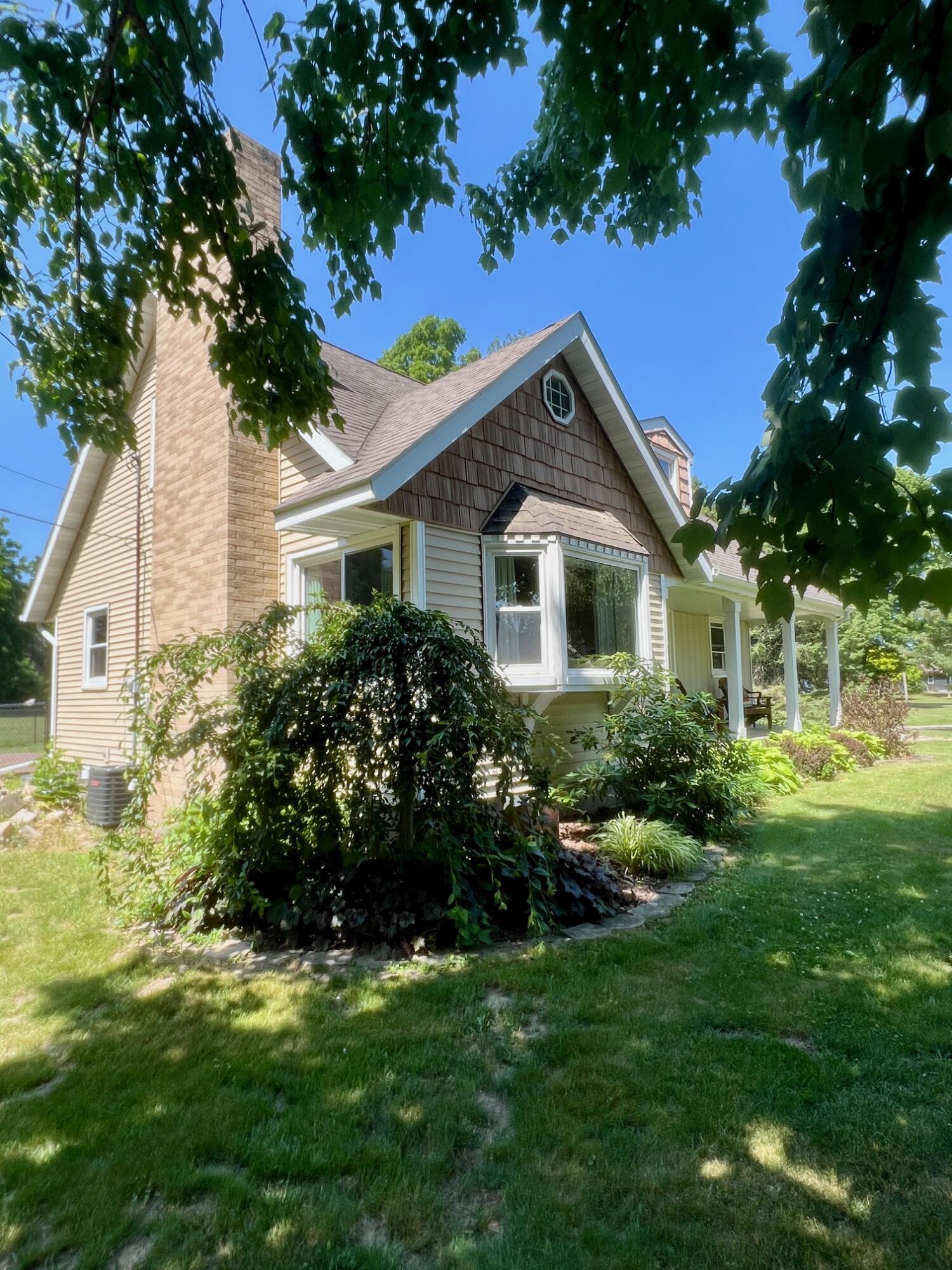 7220 W 64th Street