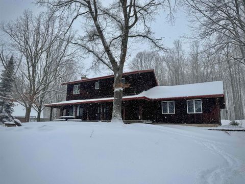 5474 Lake Road Union Township MI 49633