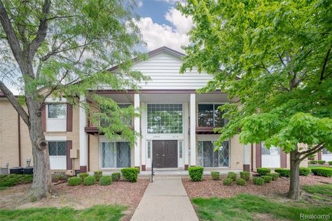 29200 Gloede Drive 139 Warren City MI 48088