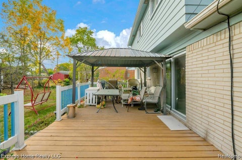 Tiny photo for 2338 Marlow Drive, Warren City, MI 48092 (MLS # 20261069366)