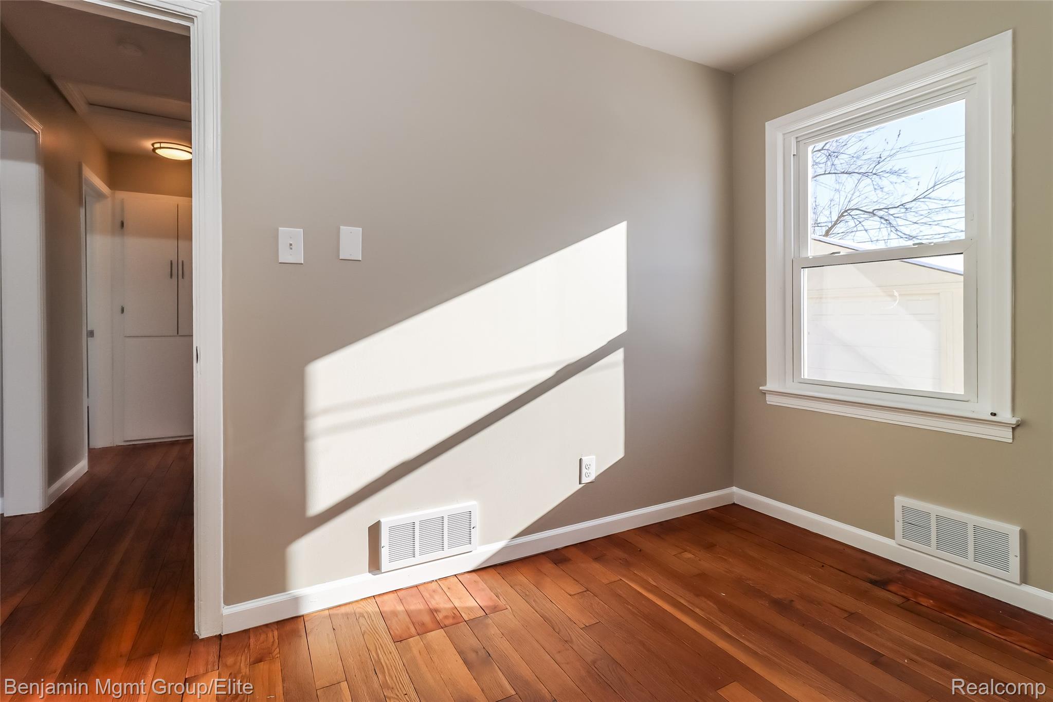 28461 Marquette Street