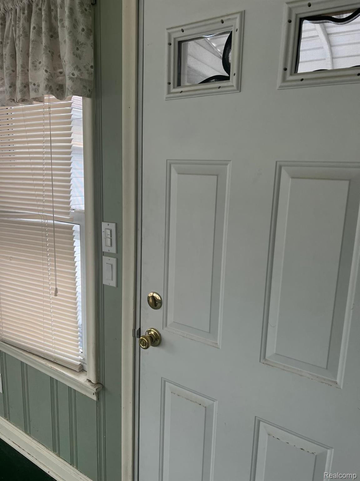 23812 Buckingham Street