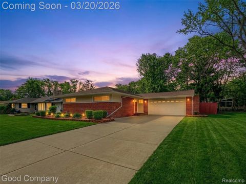 29661 Chelmsford Road Southfield City MI 48076