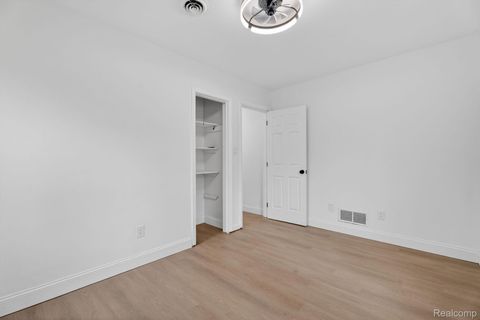 Tiny photo for 428 Girard Avenue, Royal Oak City, MI 48073 (MLS # 20261014594)