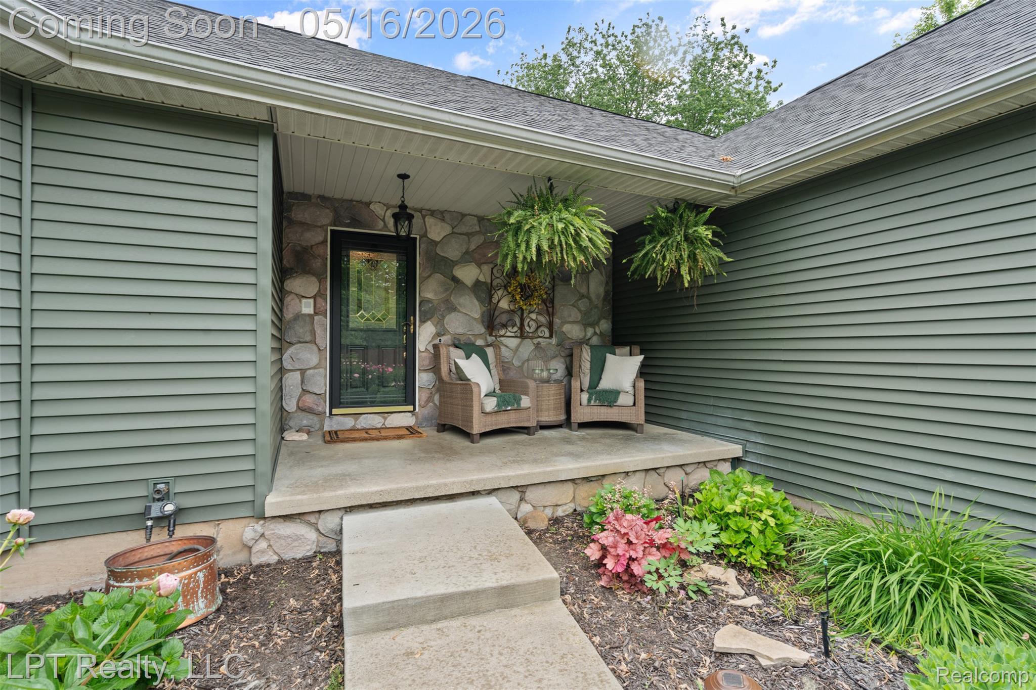 2588 E Jones Road