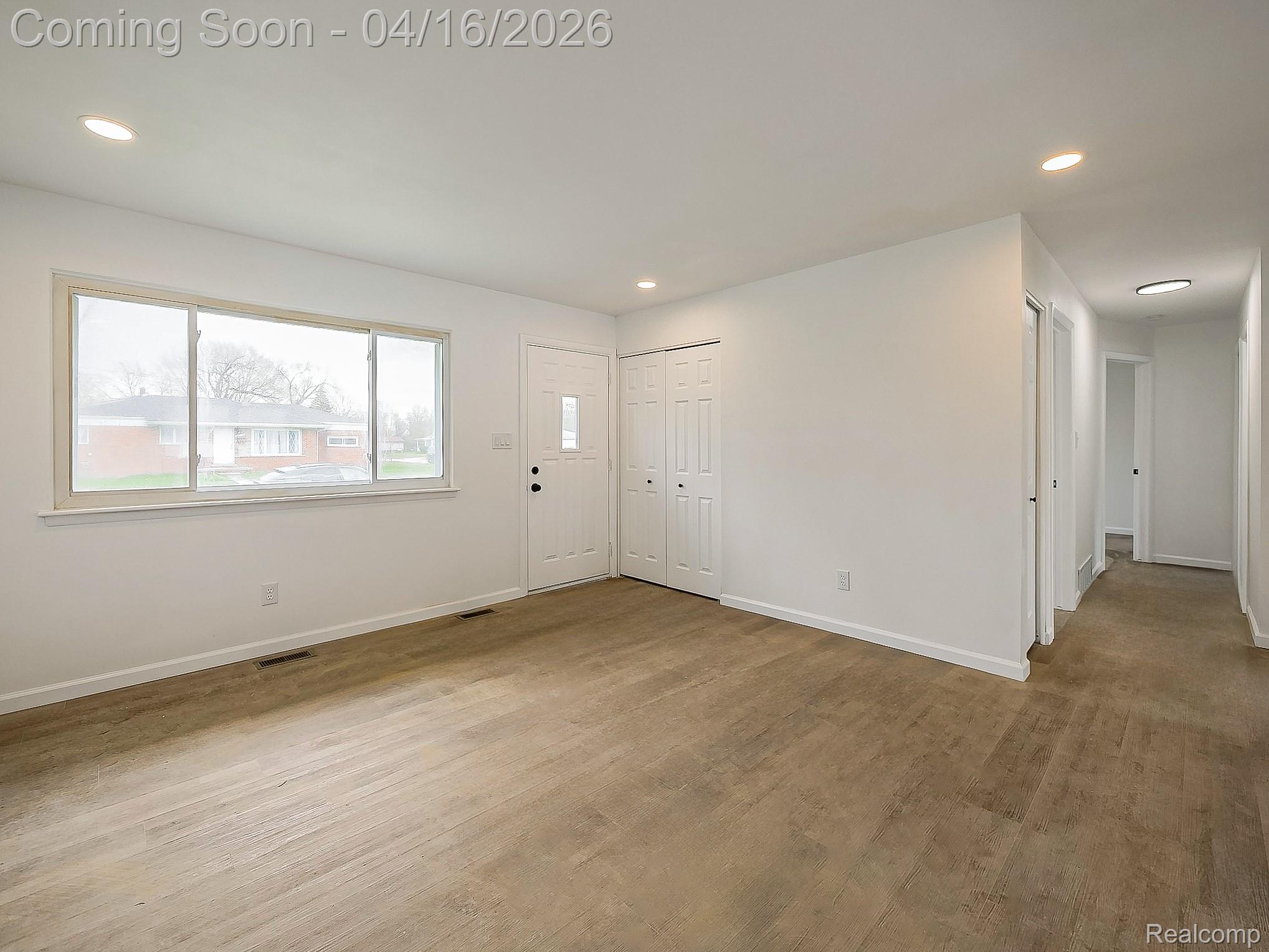 32209 Eastway Street