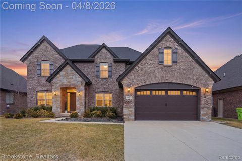 49677 Monarch Drive Macomb Township MI 48044