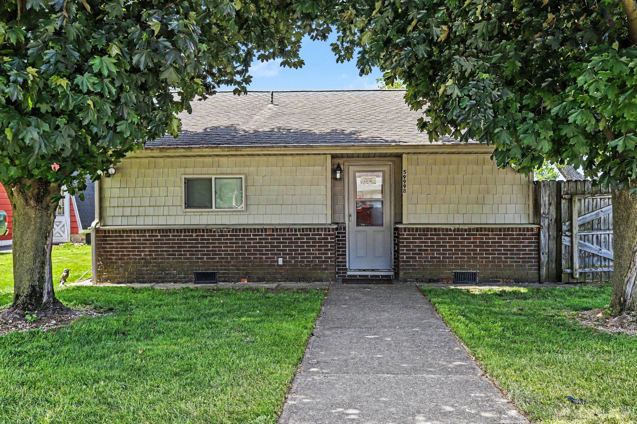 59998 Walters Trail