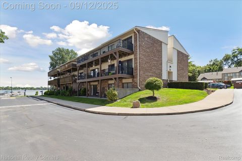 895 S Pontiac Trail C204 Walled Lake City MI 48390