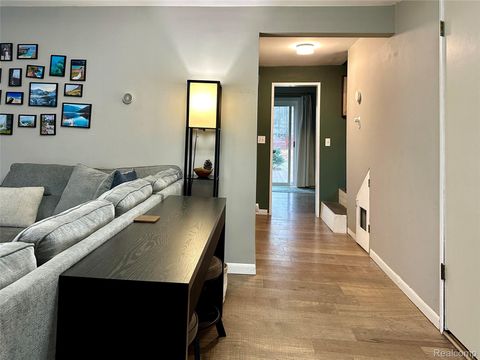 Tiny photo for 3584 Ashview Street, West Bloomfield Charter Township, MI 48324 (MLS # 20261005781)