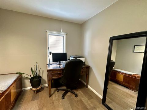 Tiny photo for 3584 Ashview Street, West Bloomfield Charter Township, MI 48324 (MLS # 20261005781)