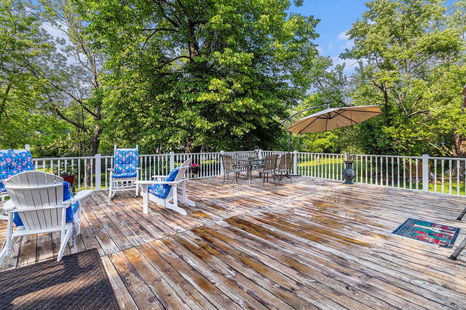 3104 Courtlandt Avenue