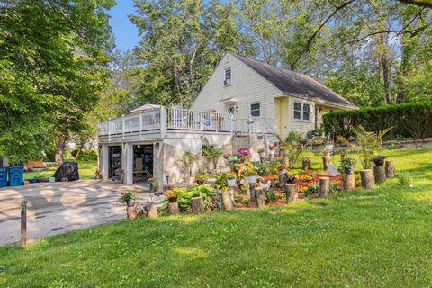 3104 Courtlandt Avenue Kalamazoo City MI 49004