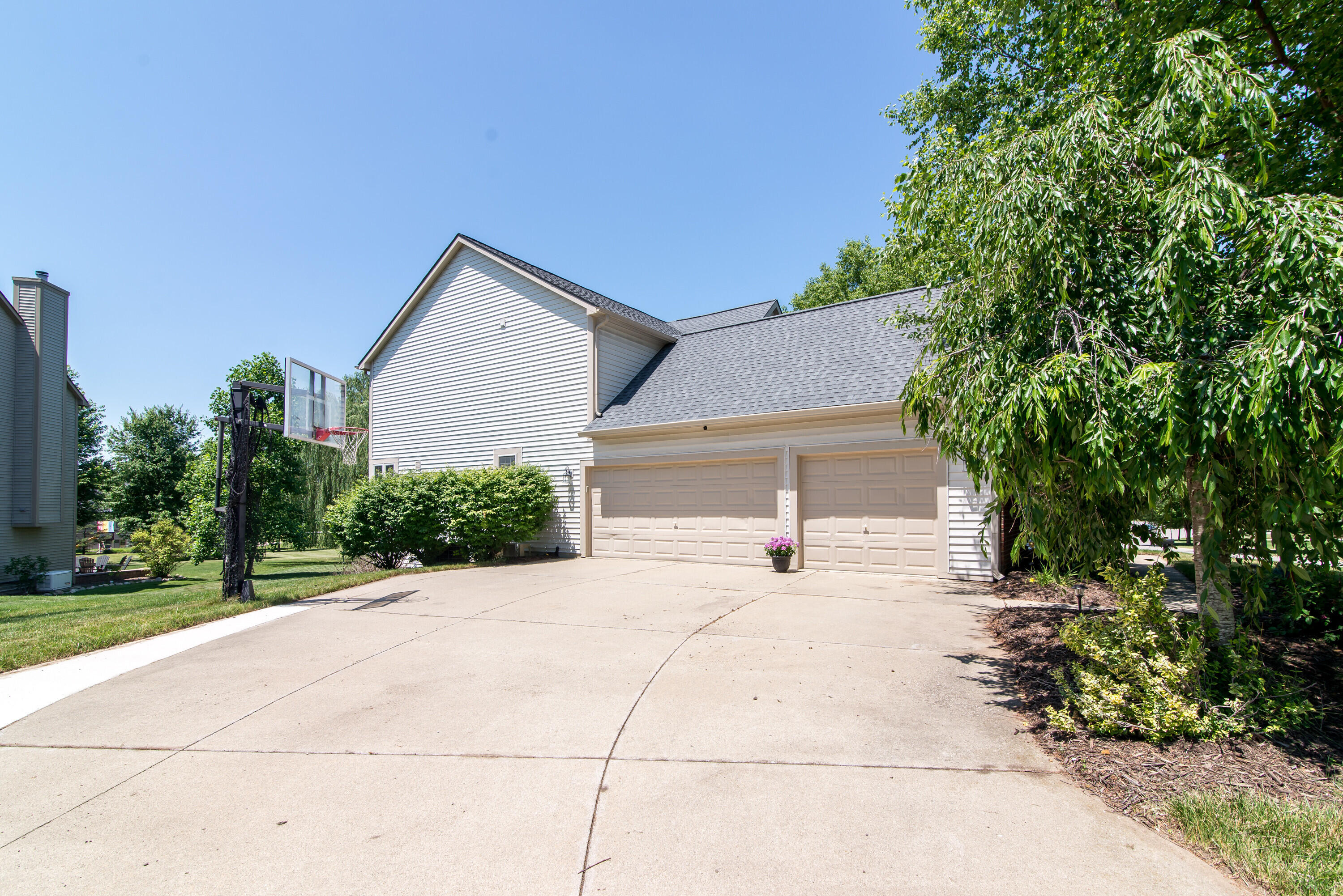 1241 Bicentennial Parkway