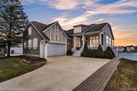 985 Watersedge Court Oxford Charter Township MI 48371