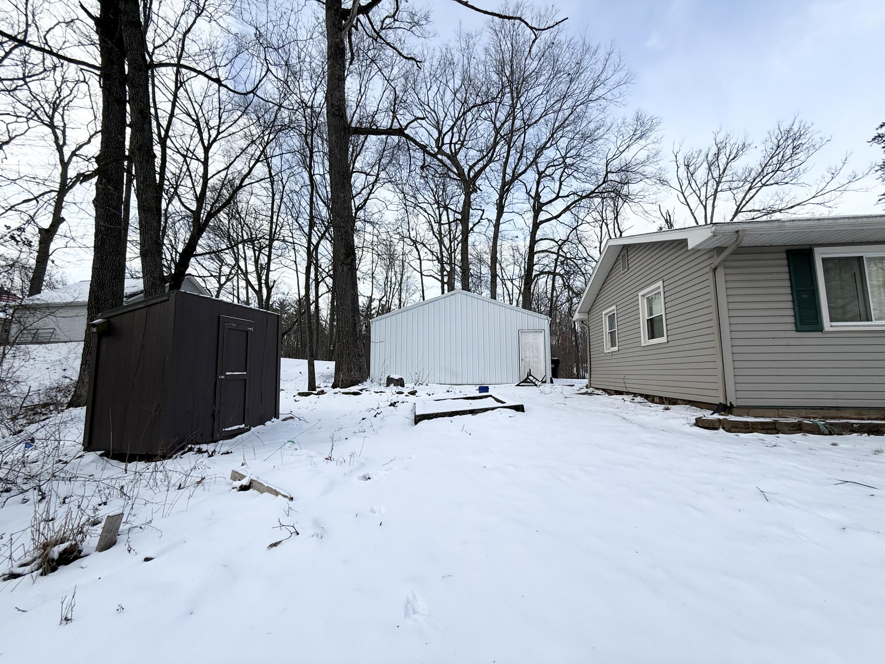 201 Lake Hills Drive