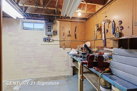 Tiny photo for 2568 Kuhlman Drive, Saginaw Charter Township, MI 48603 (MLS # 61050201483)