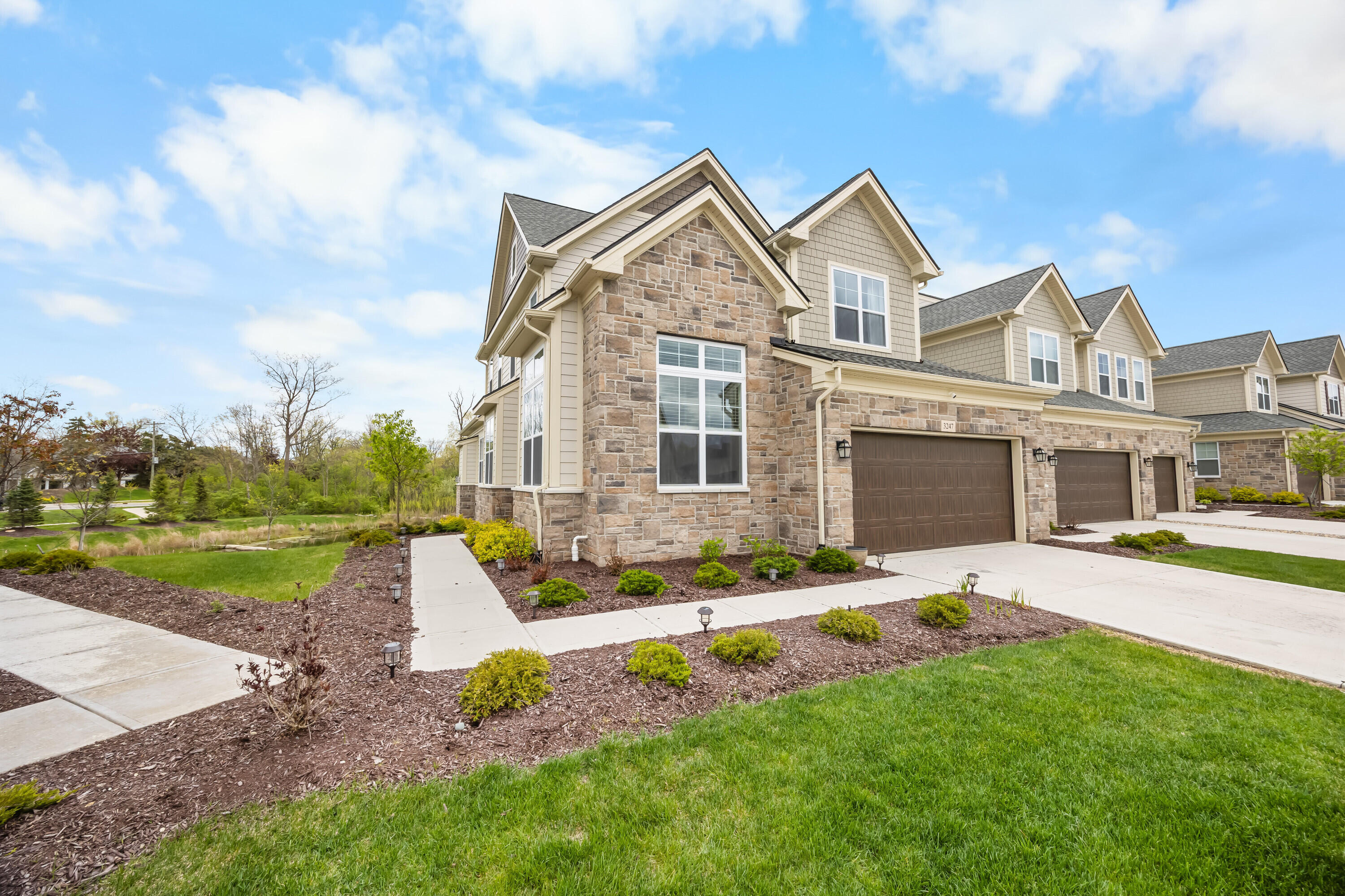 3247 Brackley Drive