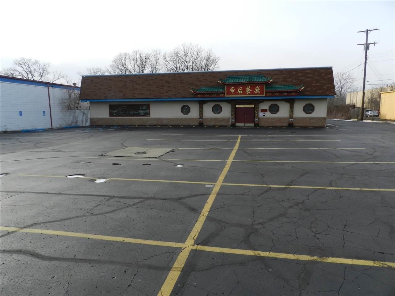 2320 S Dort Highway
