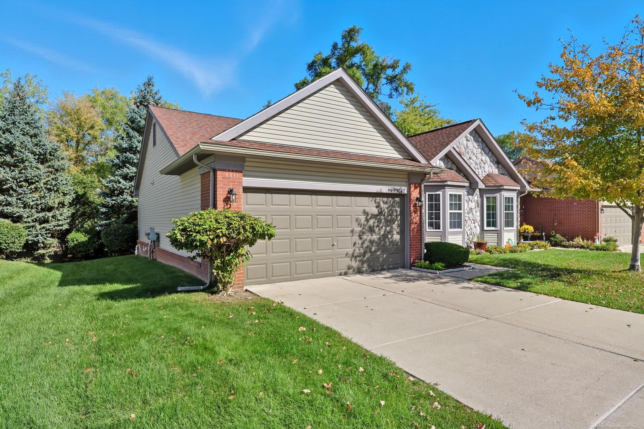 3062 Brookside Drive