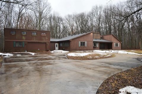 2713 W Rauch Road Bedford Township MI 48182