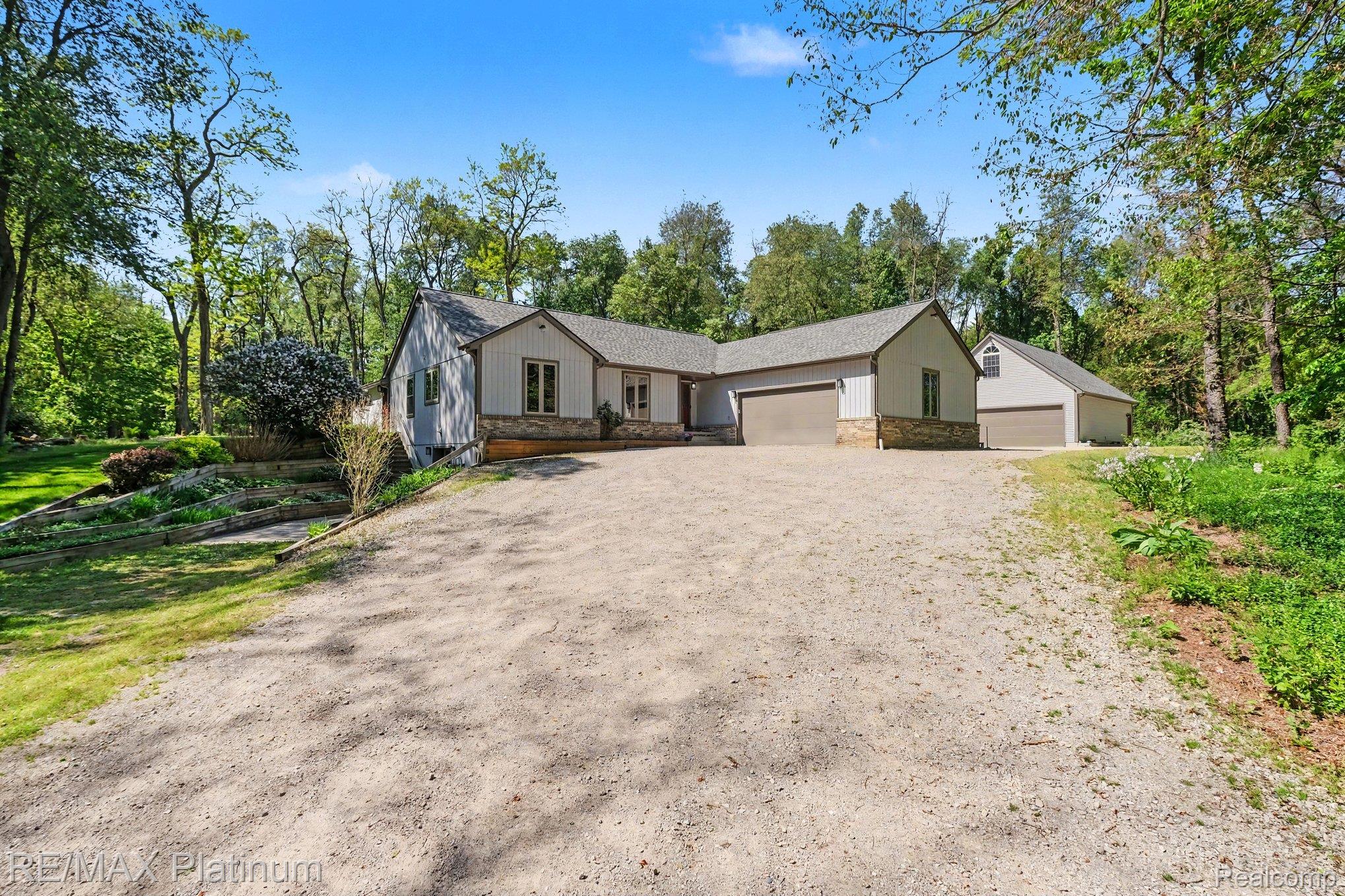 535 Wolfe Road