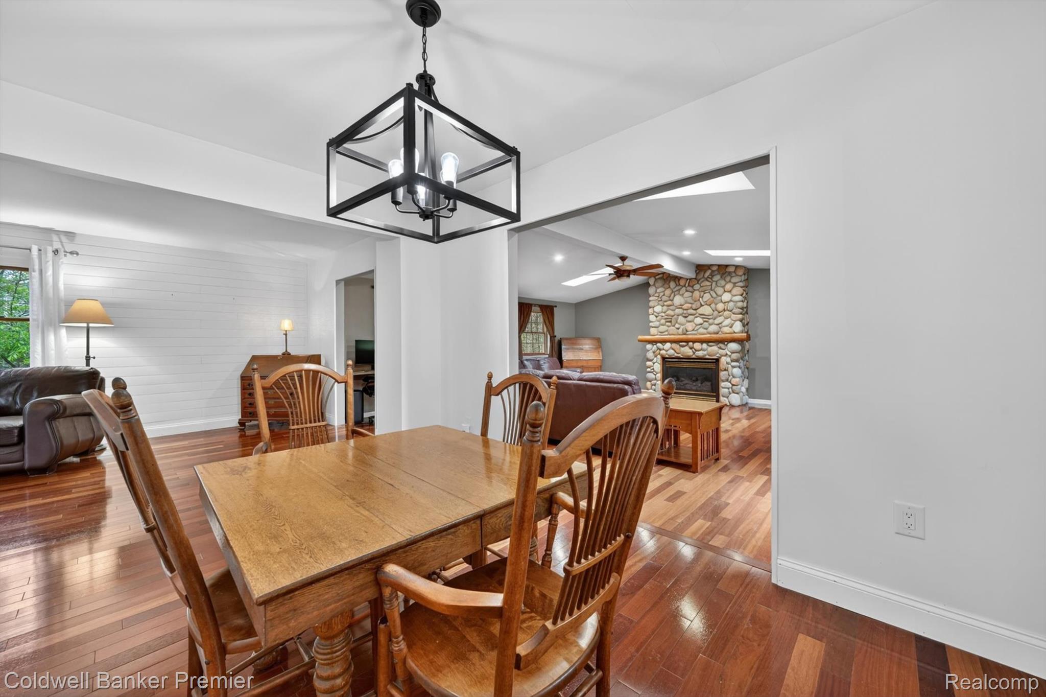425 Arbor Pine Drive