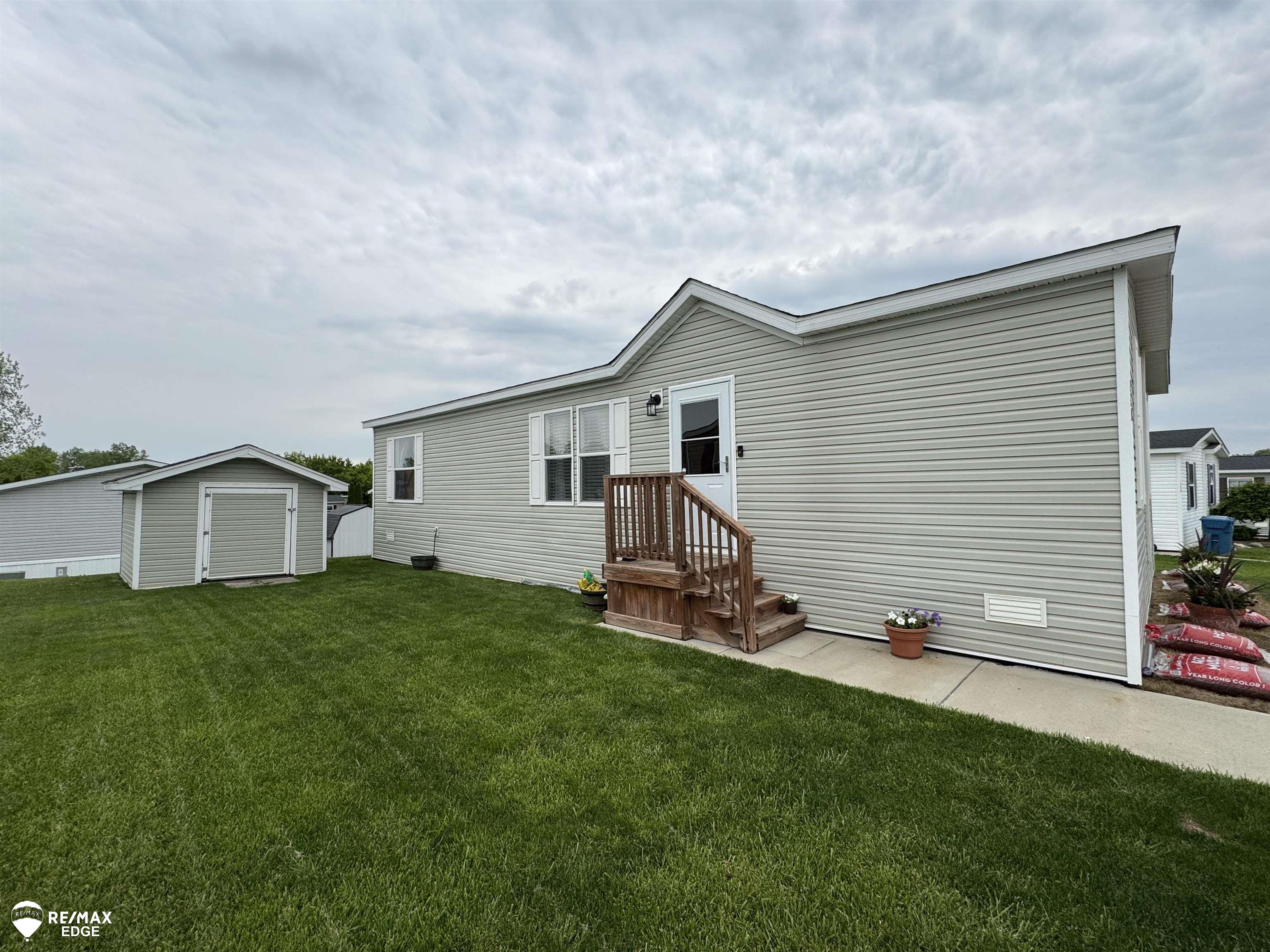 149 W Chestnut Circle