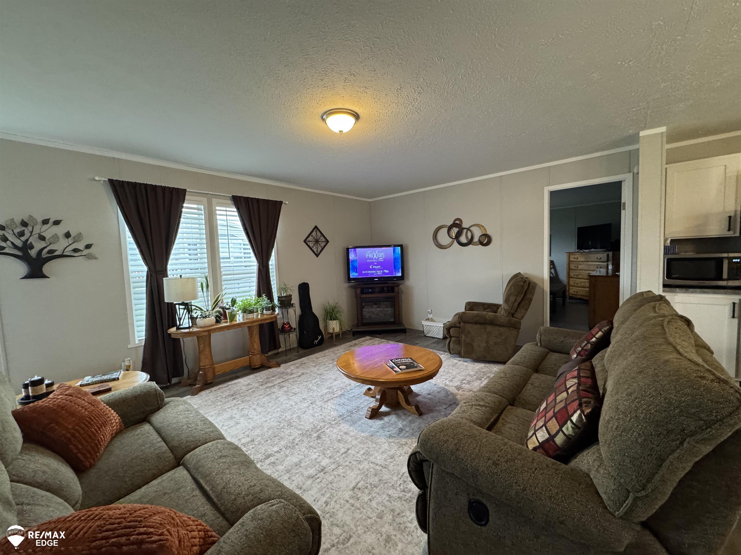 149 W Chestnut Circle
